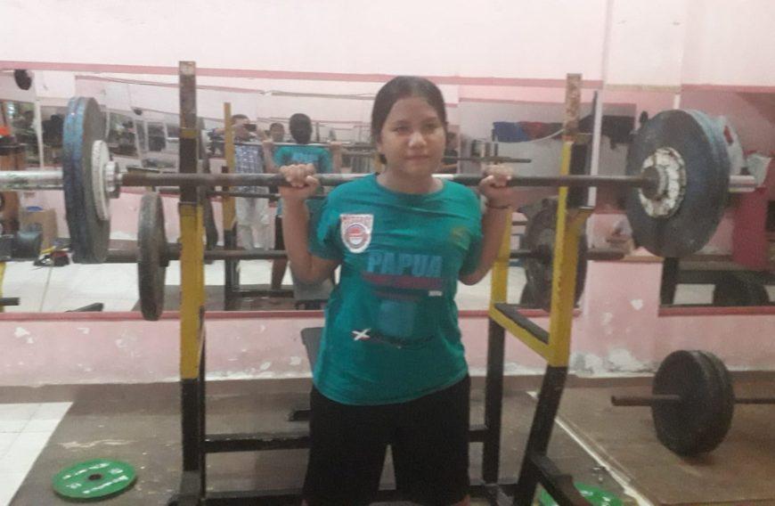 Pantang Menyerah, Maria Louisochie Sirait: Mudah-Mudahan Berlatih di Gonzalez Gym Saya Bisa Tampil di PON Aceh-Sumut
