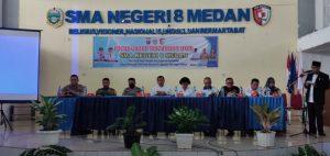 Kasat Binmas Polrestabes Medan Jadi Narasumber Forum Group Discussion di SMA Negeri 8 Medan