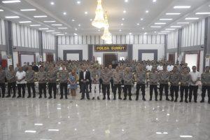 Kapolrestabes Medan Hadiri Seminar Penguatan Kapasitas SDM Polda Sumut Berbasis Pendekatan Marketing 5.0