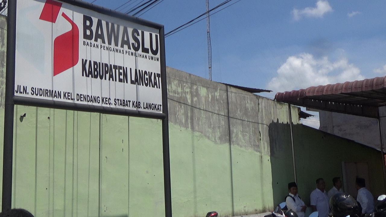 221c9e4f 7cb0 433b b11a 3b79ae8aec8f