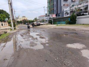 Jalan Marsabut Kembali Rusak Akibat Proyek PT KAI, Antonius Minta Kontraktor Bertanggungjawab Dan Minta Warga Bersabar