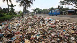Masalah Sampah dan Gaya Hidup Konsumerisme