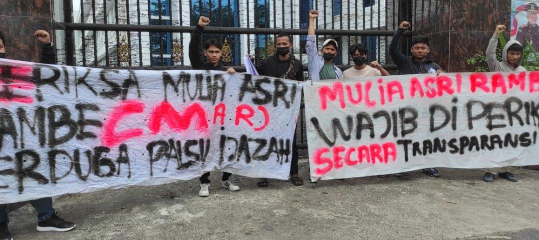 236057cb 45b1 47fe b9f3 161166e801b3