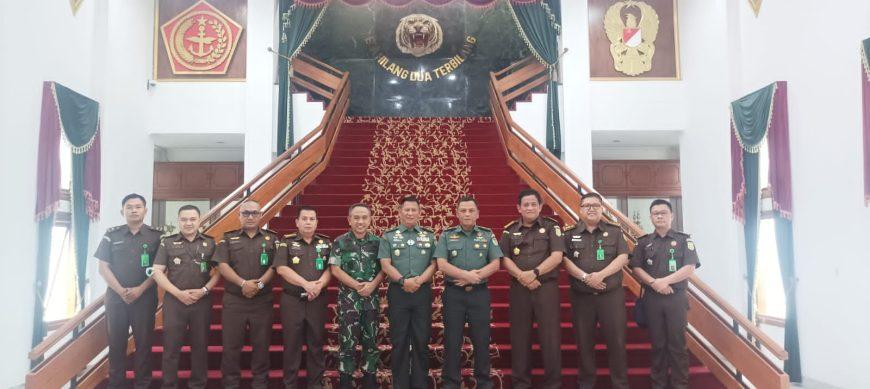 5dad6e73 9ee3 436f 8cfb eaa567a14924