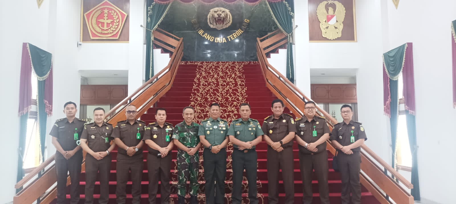 5dad6e73 9ee3 436f 8cfb eaa567a14924