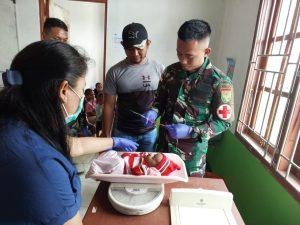 Cegah Stunting, Satgas Yonif Raider 142/KJ Lakukan Ini Di Tanah Papua