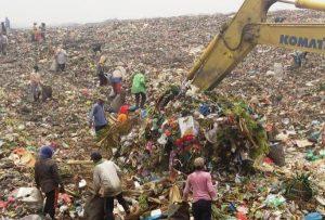 Menuntaskan Persoalan Sampah, Haruskah Menggandeng Asing?