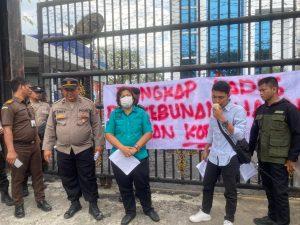 GARANSI Minta Kejatisu Periksa dan Tangkap Kades Perkebunan Hanna Terkait Dugaan Korupsi Dana BUMDes 4 69acae20 974e 4758 963c 804c33cb7e7f