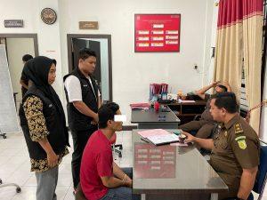 Sat Reskrim Polres Aceh Utara Limpahkan Pelaku Tebas Kepala Istri Pakai Parang ke Jaksa