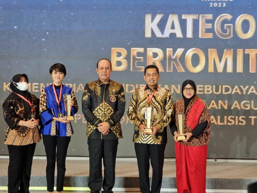 Kejaksaan Agung Terima Penghargaan sebagai Lembaga yang Konsisten Memberikan Kontribusi dalam Pelaksanaan RAN PE