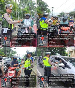 Satlantas Polrestabes Medan Bagikan Permen kepada Pengguna Jalan