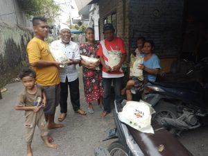 Berbagi Kasih Nisfu Sya’ban, LIPPSU Salurkan 140 Karung Beras pada Warga Kurang Mampu