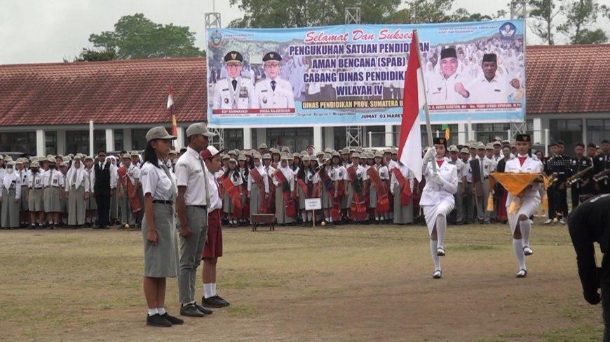 Kadis Pendidikan Sumut Kukuhkan Satuan Pendidikan Aman Bencana Wilayah IV