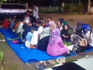 Lurah dan Kepling Duduk Bersila, Acara Pungggahan Diadakan Kelurahan Tanjung Mulia