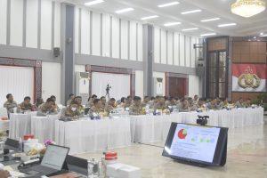 Kapolrestabes Medan Kembali Hadiri Anev dan Rapat Pimpinan di Polda Sumut