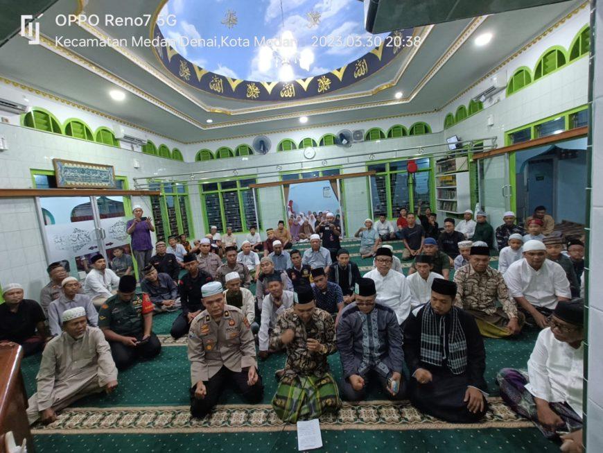 Safari Ramadhan Ar-Raudhah Polda Sumut Disambut Antusias Jemaah Mesjid Baiturrahim