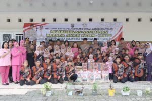 Isi Ramadhan, Kapolrestabes Medan Beri Santunan pada Anak Yatim Piatu