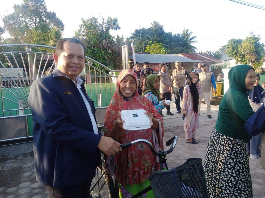 Tukang Cuci Keliling Sangat Kagum kepada Sang Pejuang Duafa