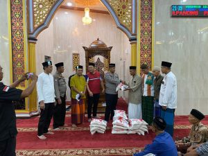 Safari Ramadhan di Mesjid Amaliyah Mabar, Wakapolda Sumut: Jaga Anak Kita Agar Terhindar dari Hal Negatif