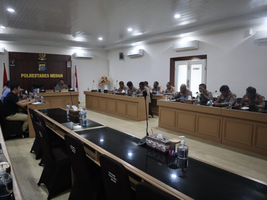 Wakapolrestabes Medan Beri Arahan kepada Personel