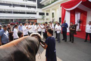 Jaksa Agung: Kurban Harus Dimaknai Untuk Meningkatkan Soliditas dan Solidaritas Bermasyarakat, Berbangsa dan Bernegara