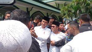 Presiden RI Dikawal Ketat Saat Bertemu Warga di Masjid Musanif
