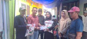Menebar Kebaikan Melalui Kegiatan Sosial, Ketua Pewarta Datang Melayat dan Bantu Warga yang Meninggal Dunia