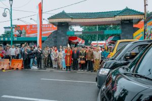 Langsung Sentuh & Layani Masyarakat, Bobby Nasution Lepas Mobil Pasar Murah Keliling