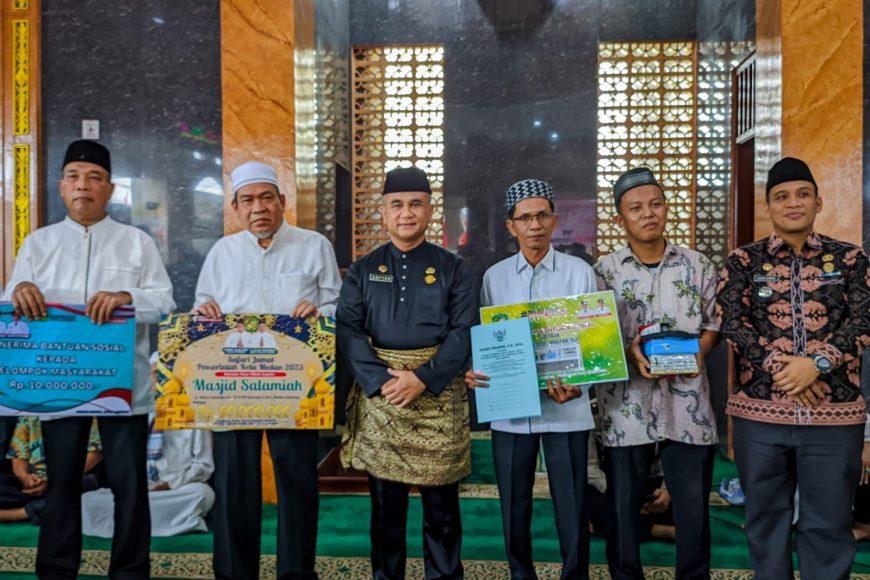 Bobby Nasution Beri Bantuan ke Mesjid Salamiyah, BKM: Sangat Bermanfaat untuk Perluasan