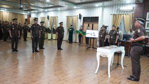 Kajati Sumut Lantik 3 Kajari, Idianto: Ciptakan Suasana Kerja Yang Menyenangkan, Jaga Kekompakan dan Tetap Profesional Dalam Menjalankan Tugas