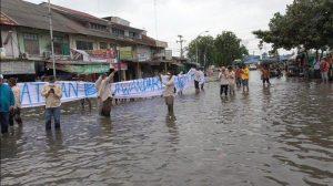 Langganan Banjir Rob, Warga Belawan Minta Tolong