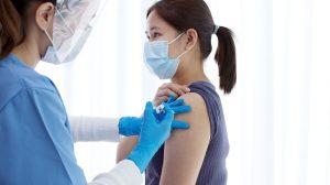 Solusikah Vaksinasi HPV Melindungi Para Remaja?