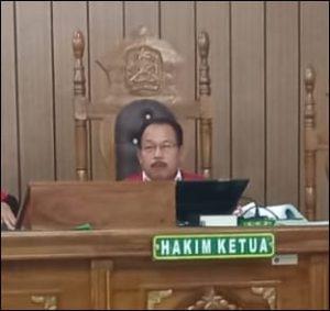 Tegur Wartawan Ambil Foto Sidang Mantan Sekda Nias, Ada Apa Dengan Hakim Tipikor Medan?