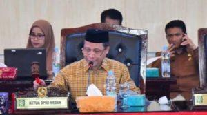 Fraksi-fraksi di DPRD Medan Setuju Revisi Perda No.6 Tahun 2015 Jadi Ranperda Inisiatif 21 Fraksi-fraksi di DPRD Medan Setuju Revisi Perda No.6 Tahun 2015 Jadi Ranperda Inisiatif