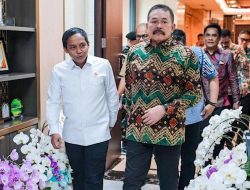 Menhut Temui Jaksa Agung Koordinasi Jaga Kawasan Hutan