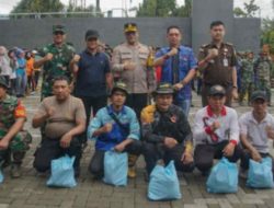 Ketua DPRD Medan Wong Chun Sen Bersama Forkopimda Medan Laksanakan Bersih Sungai