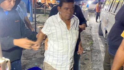 Lagi Jualan Bakso Keliling, Tim Tabur Kejati Sumut Amankan DPO Tersangka Dugaan Korupsi Pembangunan Stadion Madina 3 IMG 20250220 WA0252