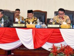 Melalui Paripurna, Ketua DPRD Medan Tetapkan 5 Anggota BK 2024-2029