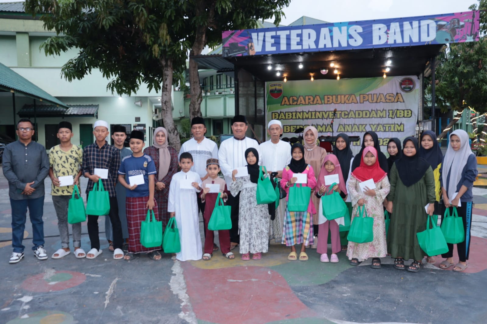 ff00c6f2 512c 453a bb42 a62b9e6f9941