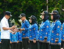 Serahkan SK Pengangkatan 529 CPNS Pemko Medan, Rico Waas: Jaga Diri Tetap Tidak Ternoda Permasalahan