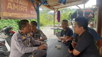 Kasat Binmas Polres Samosir Beri Penyuluhan Antisipasi Tindakan Premanisme di Desa Pardomuan I Pangururan 2 437f6e53 546e 4319 830d 8d5454ae323b