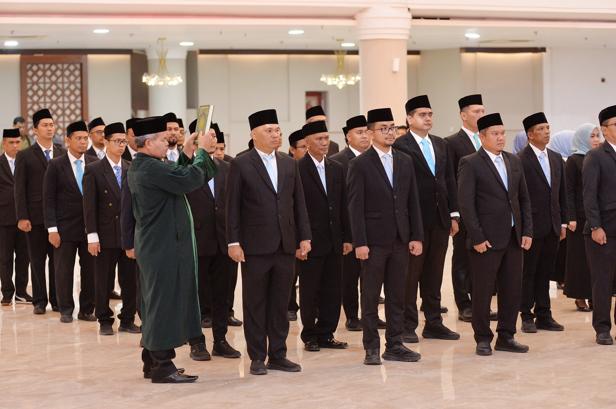 Gubsu lantik pejabat administrator dan fungsional 2