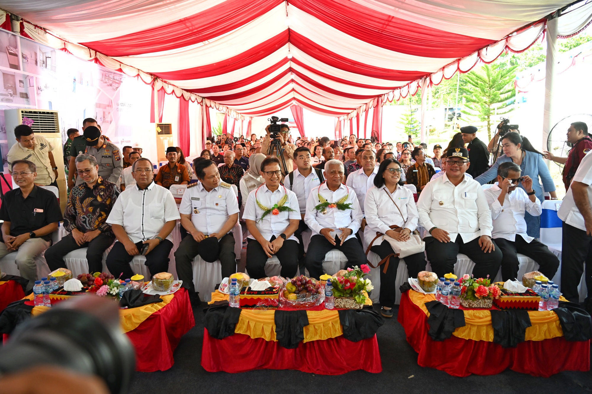 NiasBarat Wagubsu Menteri Kesehatan RI 2