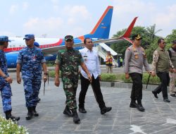Danrem 031/WB Dampingi Kapolri Pantau Langsung Titik Rawan Kebakaran