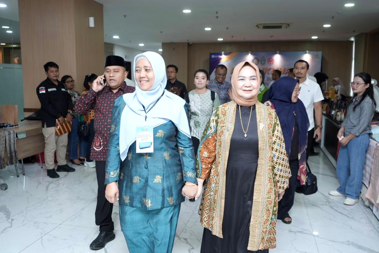 Ny. Endang Syah Afandin Resmi Jabat Bunda Literasi, Bunda PAUD, dan Ketua Dekranasda Langkat 3 047d21db b2ad 476f ae0d a3c105c06587