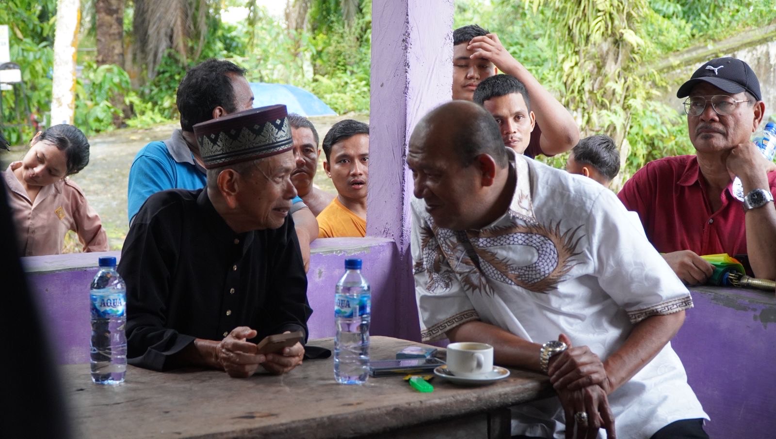 Syah Afandin Respon Cepat, Renovasi Makam Datuk Landak dan Perbaiki Akses Jembatan 2 0a277351 b90f 440e 8f7e e056d329d94e