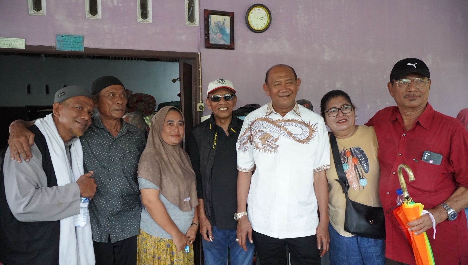 Syah Afandin Respon Cepat, Renovasi Makam Datuk Landak dan Perbaiki Akses Jembatan 3 1ed46afa 58e1 4b3e a979 3b52c1e0e930