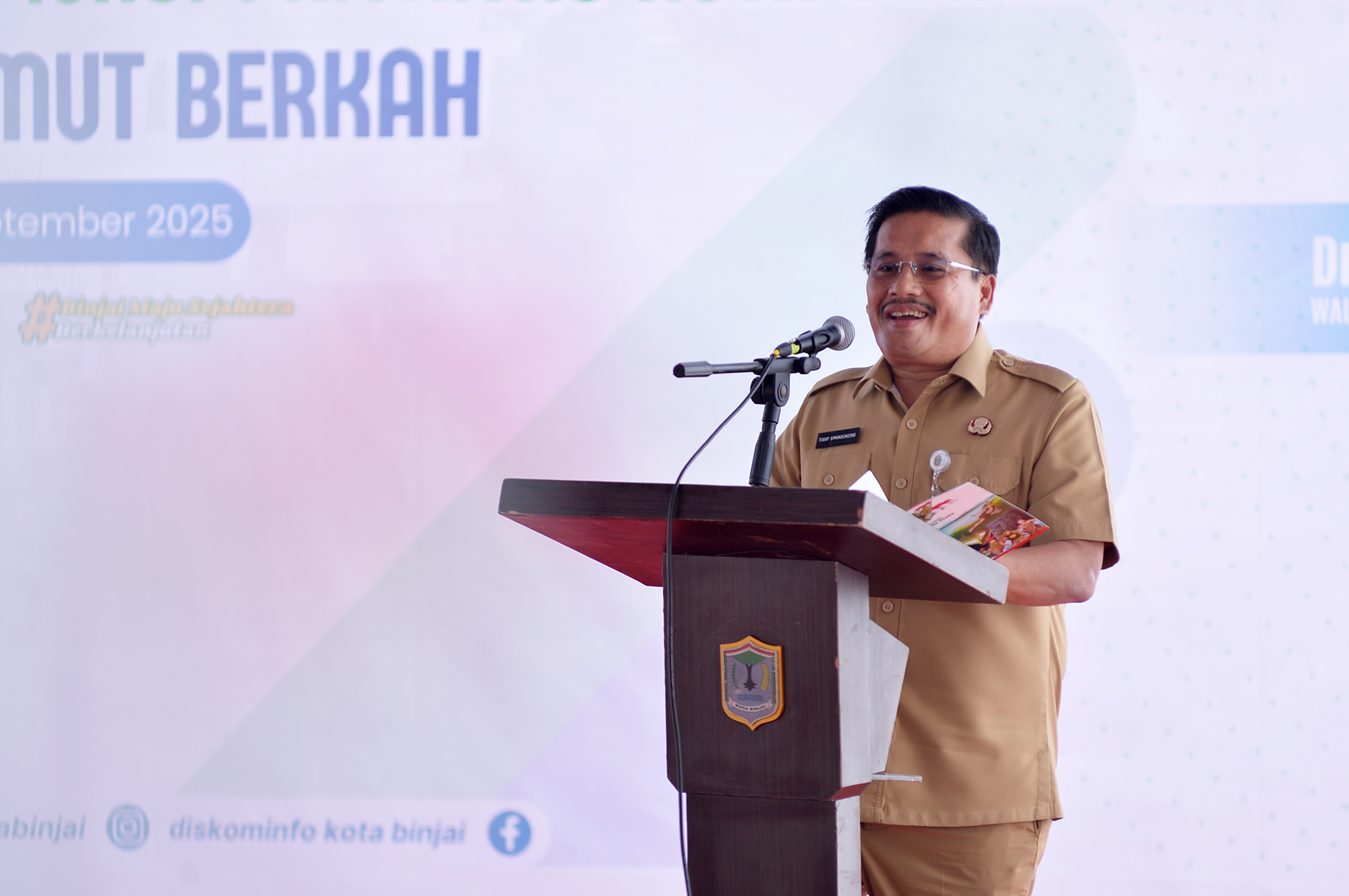 Sekda Launching UHC di Binjai 2