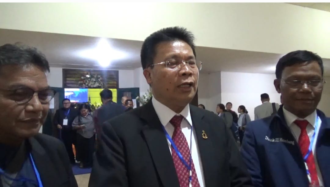 Ephorus HKBP Tegaskan Tak Akan Tarik Pernyataan “Tutup TPL” 1 IMG 20251030 WA0119