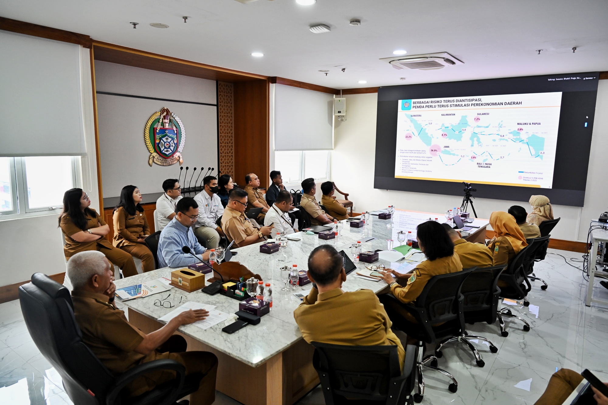 Wagubsu Zoommeeting Rakor Inflasi Thn 2025 bersama Menteri Keuangan dan Mendagri 2